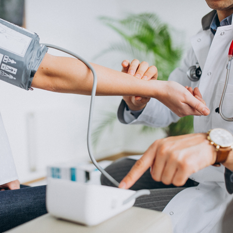 Manual vs Digital Blood Pressure Monitors - Which Is Right for You?
